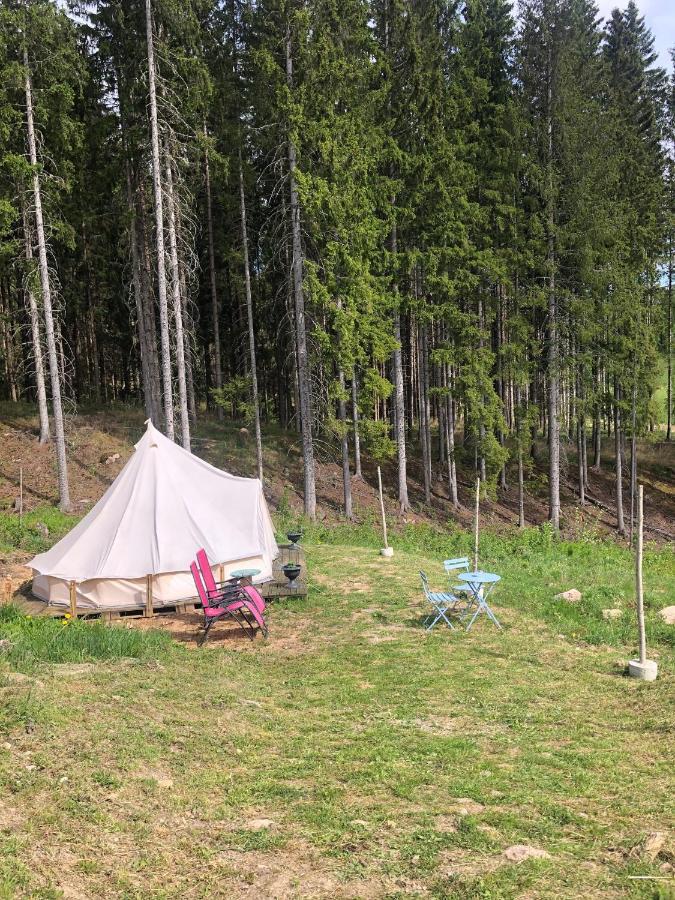 Готель Glampingtaelt Турсбю Екстер'єр фото