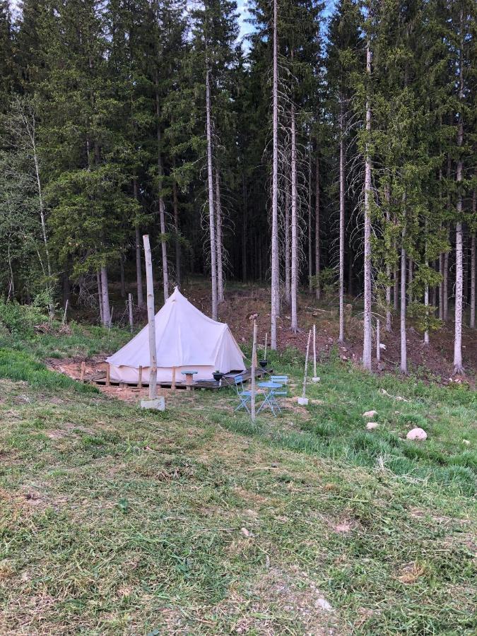 Готель Glampingtaelt Турсбю Екстер'єр фото